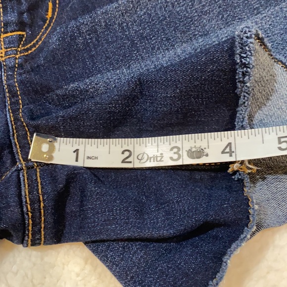 American Eagle hi-rise “shortie” shorts. Dark wash/cuffed/super stretch. Size 10 - Picture 11 of 11